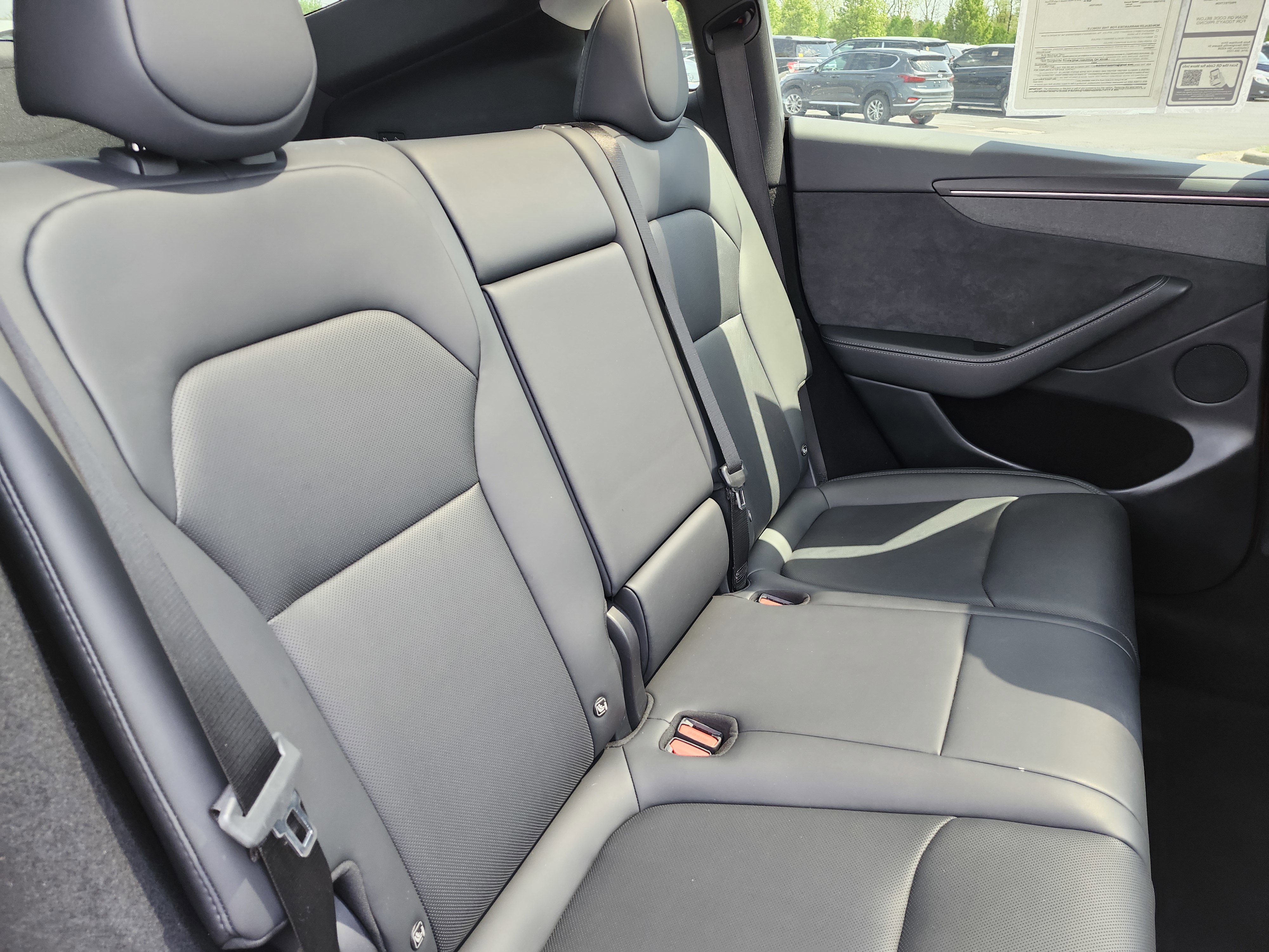 2026 Tesla Model Y AWD