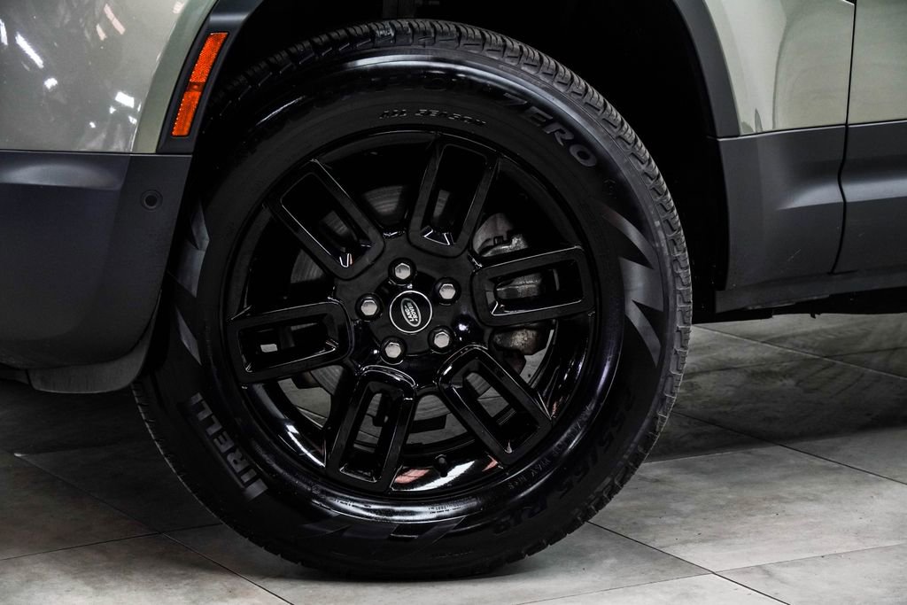 2025 Land Rover Defender 110 S