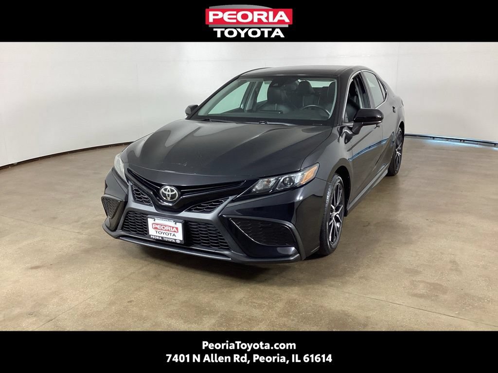 Used 2021 Toyota Camry SE