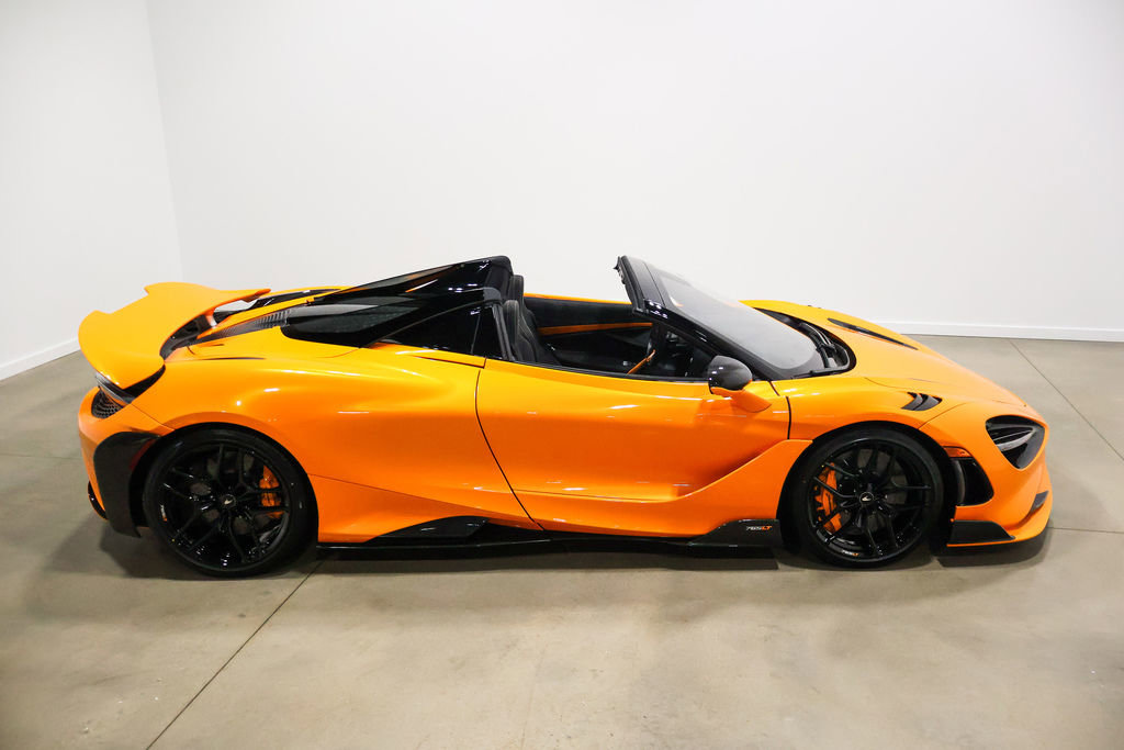 Used 2022 McLaren 765LT photo 67