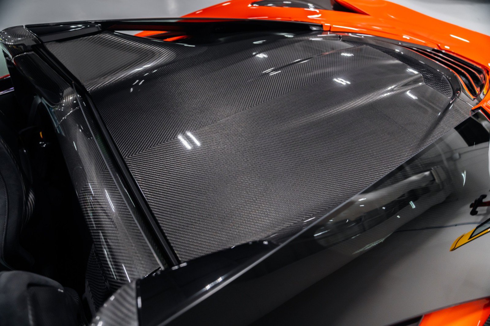 Used 2019 McLaren 720S Performance photo 26