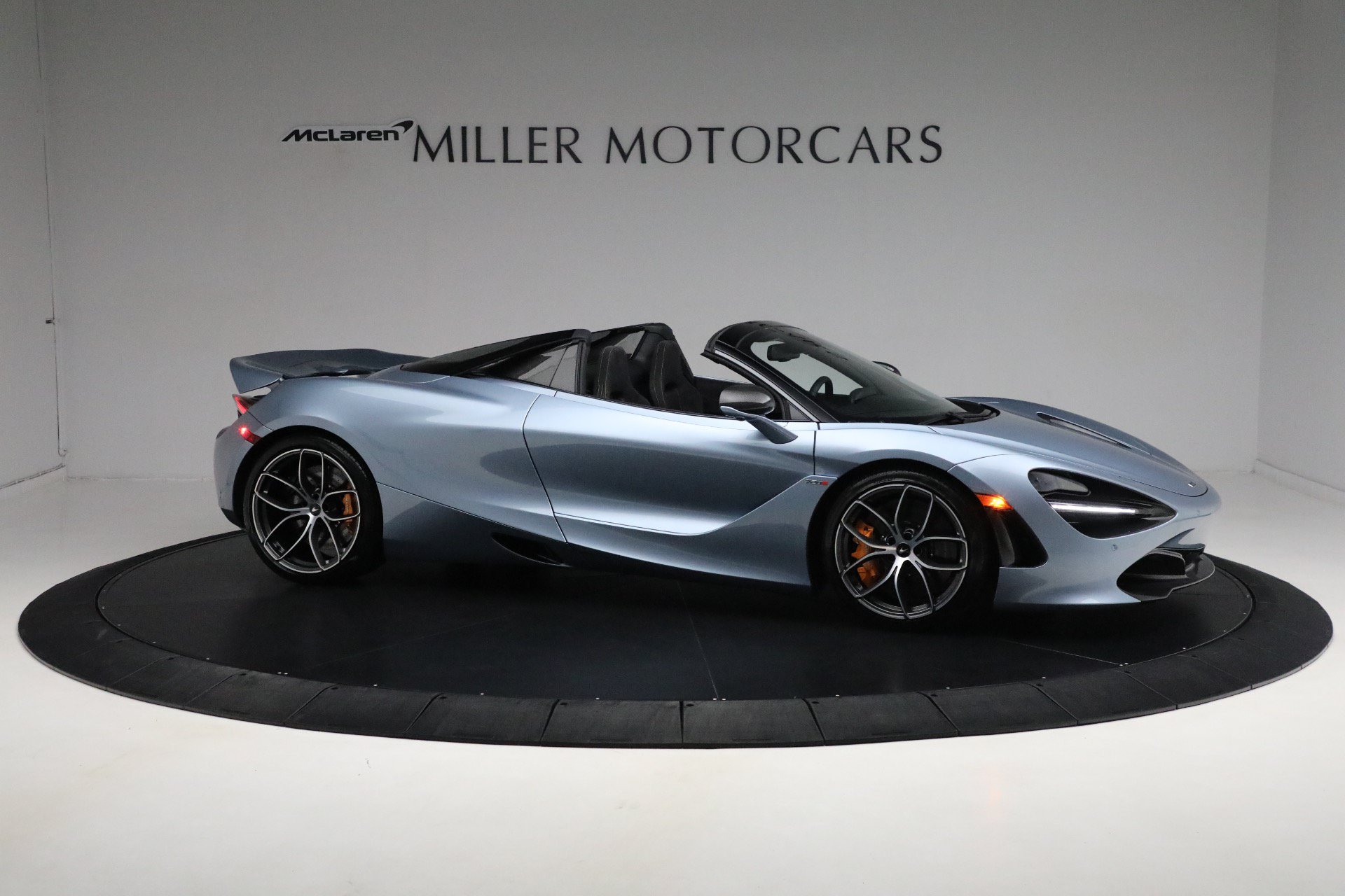 Used 2023 McLaren 720S Performance photo 10