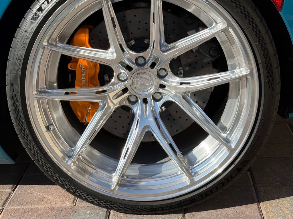 Used 2024 McLaren 750S Spider photo 30