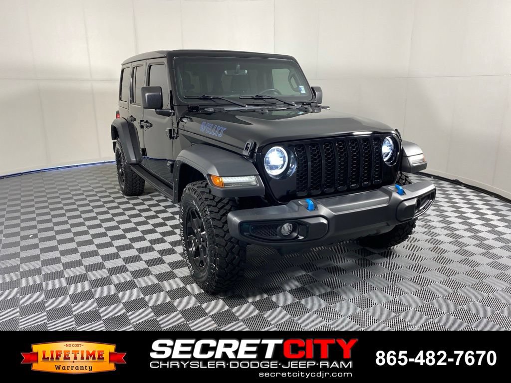 Used 2023 Jeep Wrangler Unlimited w/ Sun & Screen Package