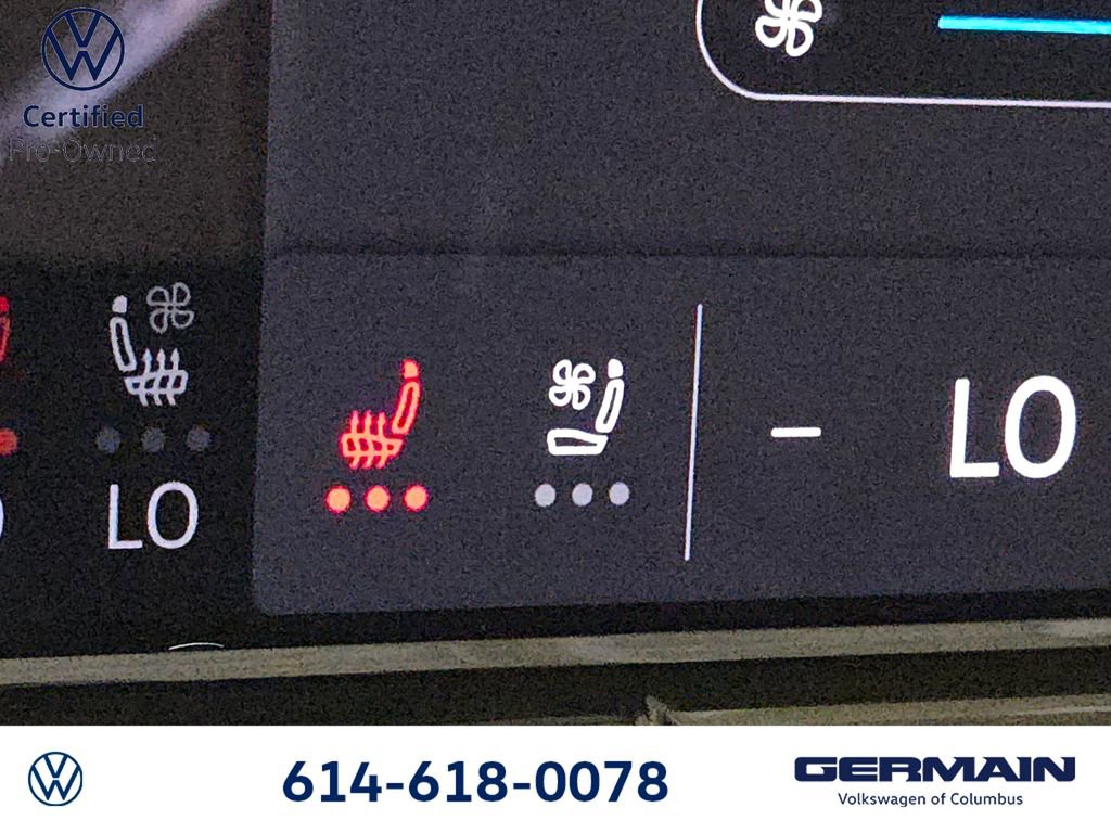 2025 Volkswagen Atlas SE