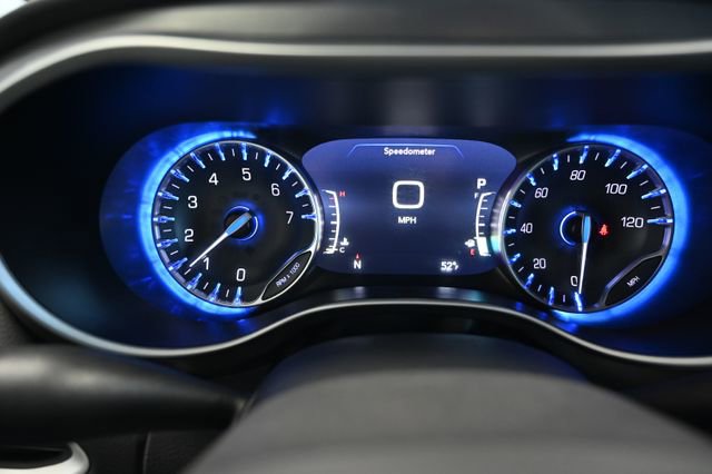 2024 Chrysler Pacifica Touring-L