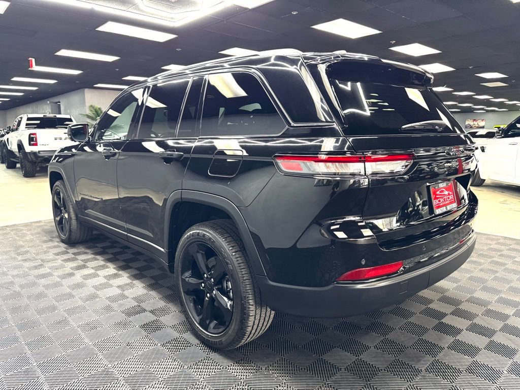 2024 Jeep Grand Cherokee Altitude