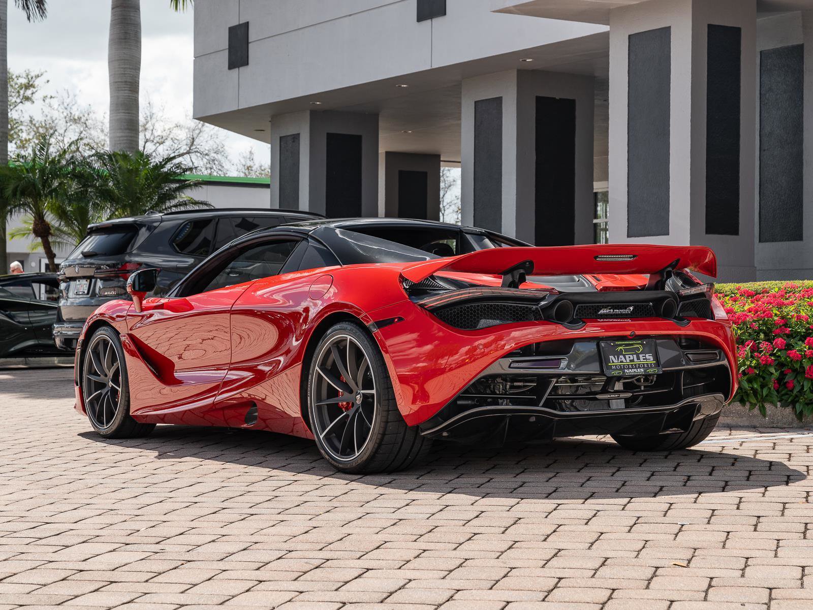 Used 2020 McLaren 720S Performance photo 28