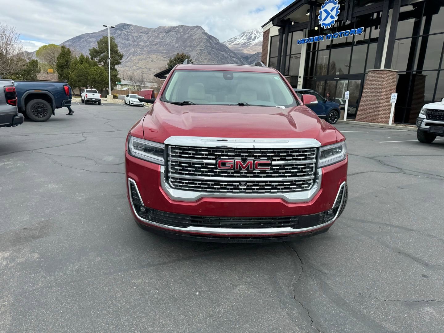 2020 GMC Acadia Denali