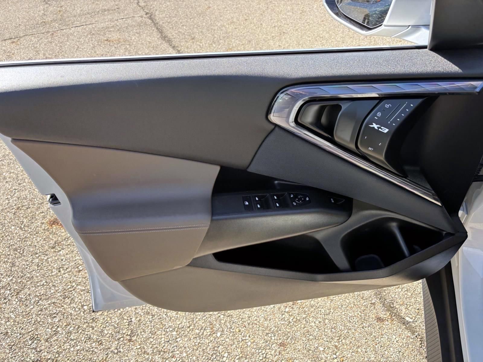 2025 BMW X3 xDrive30i