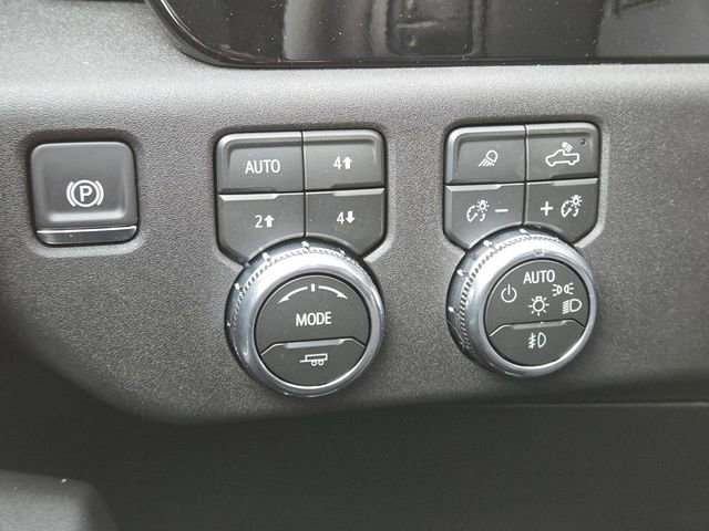 2026 GMC Sierra 3500 SLE