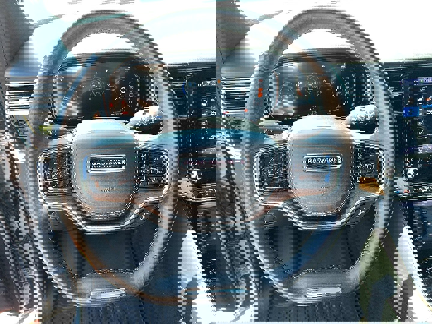 2022 Jeep Grand Wagoneer Series II