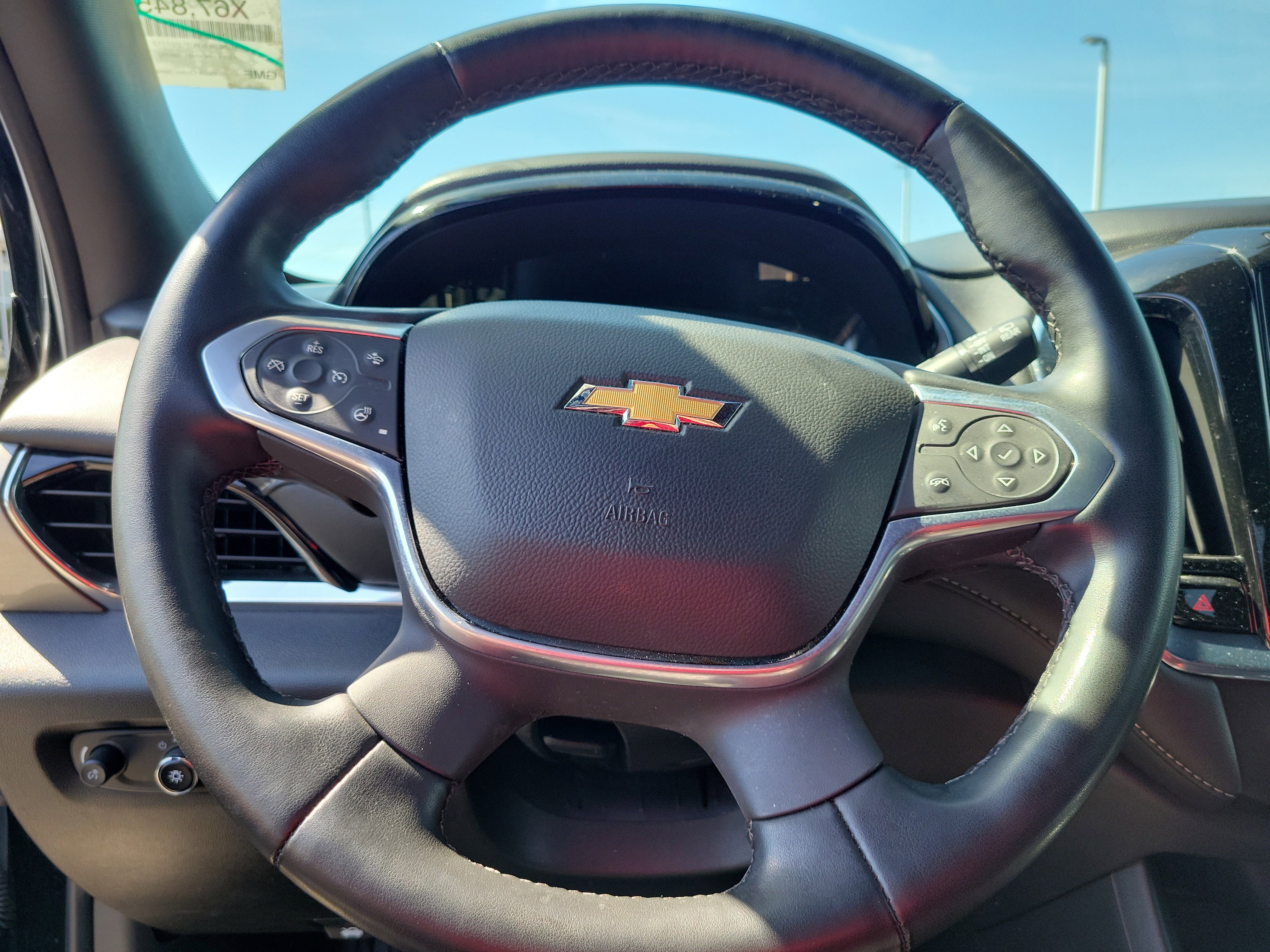 2023 Chevrolet Traverse LT