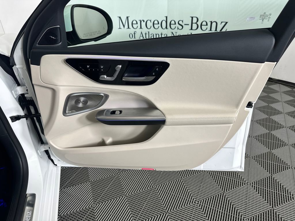 2026 Mercedes-Benz C 300 Sedan