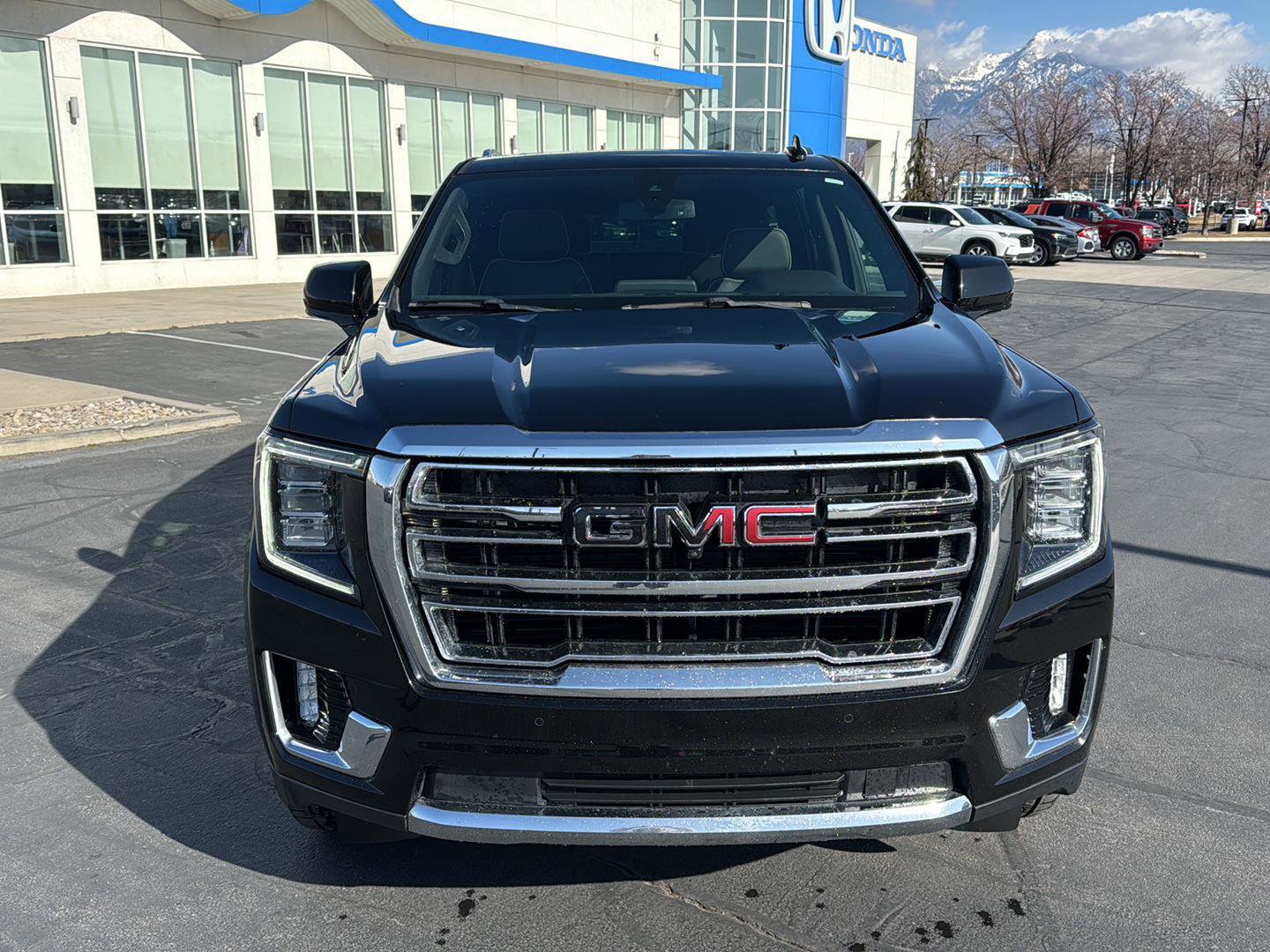 2022 GMC Yukon SLT