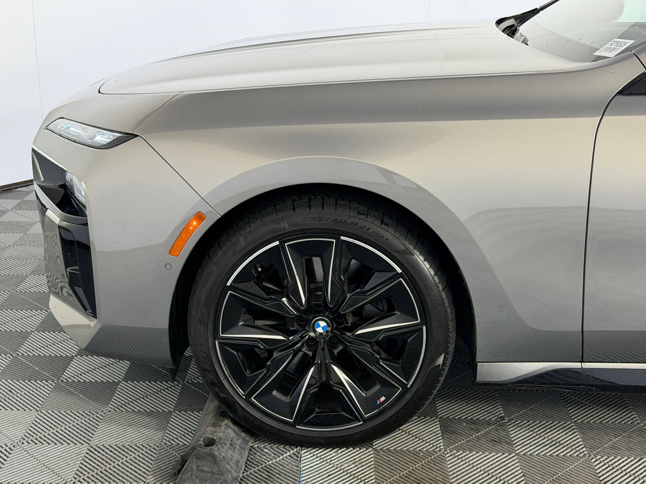 2024 BMW 760i xDrive