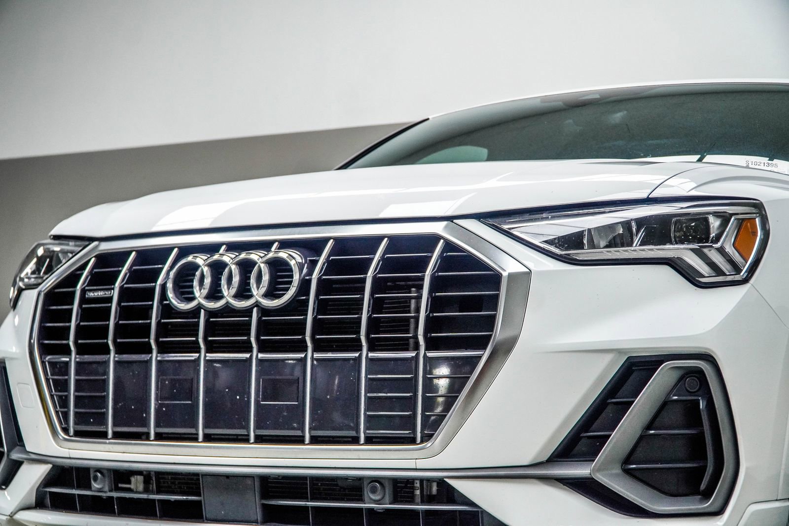 2025 Audi Q3 2.0T Premium