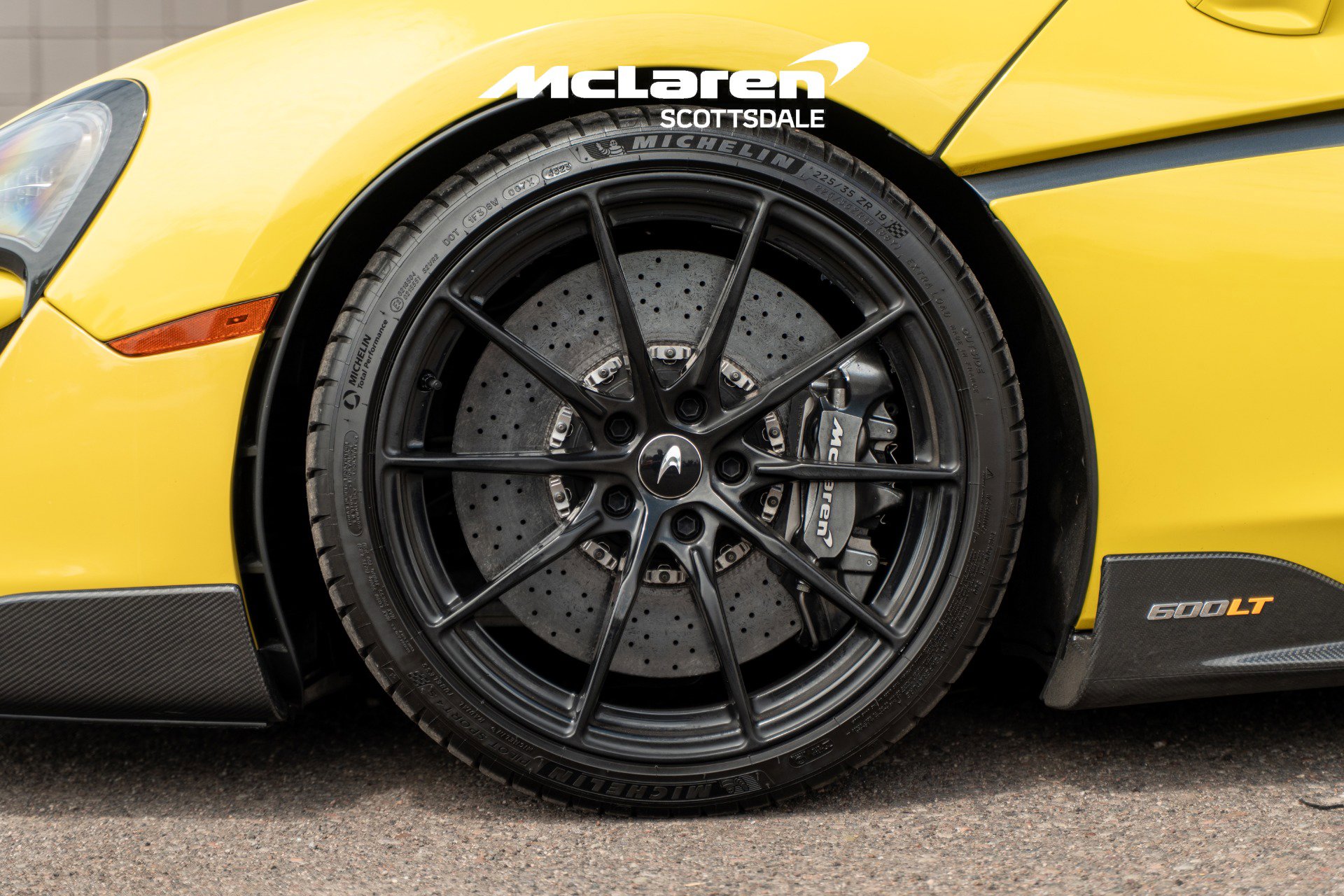 Used 2019 McLaren 600LT photo 17