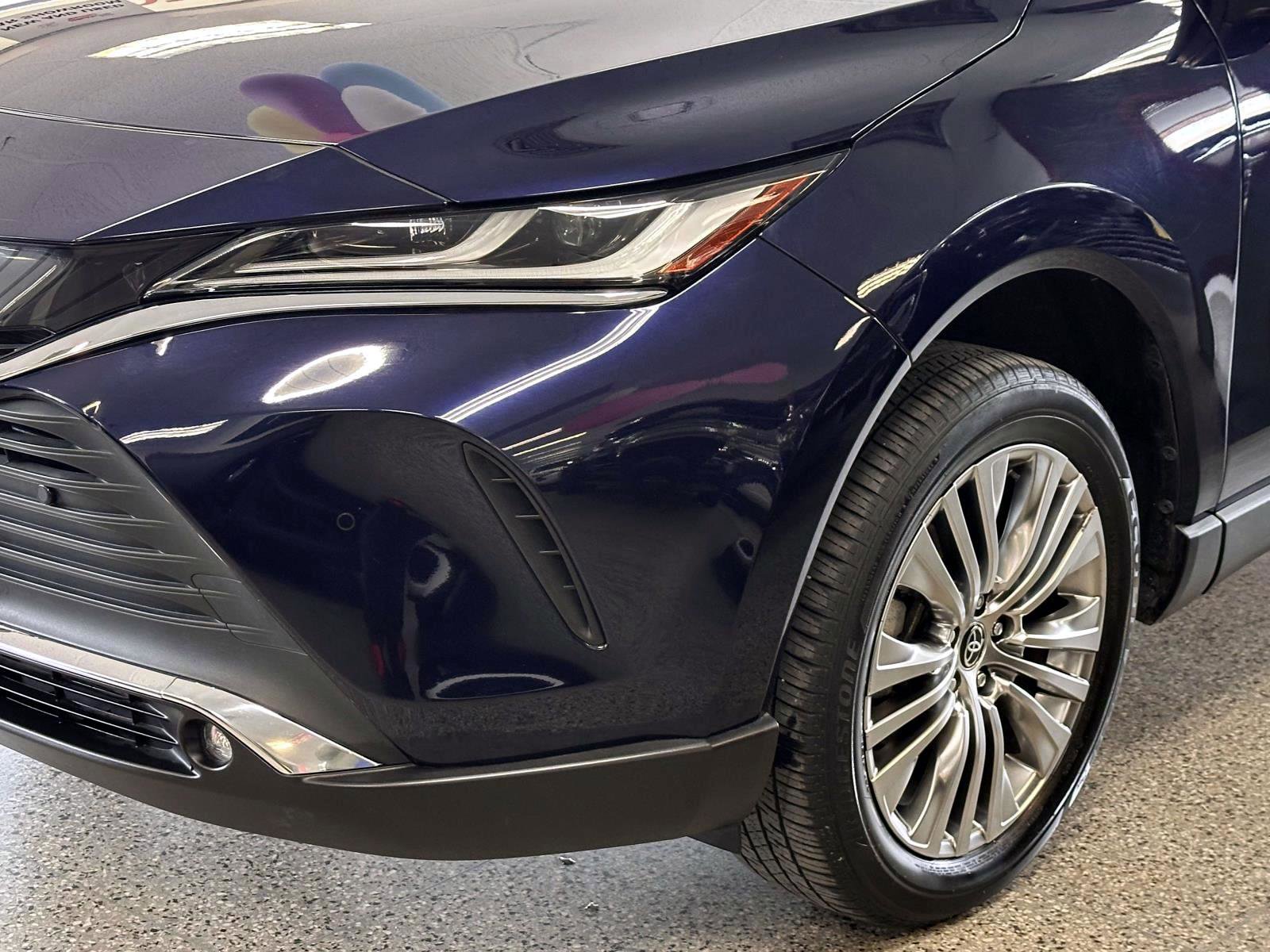 2023 Toyota Venza XLE