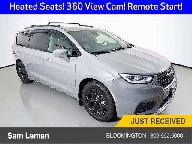 Used 2022 Chrysler Pacifica Touring-L w/ S Appearance Package