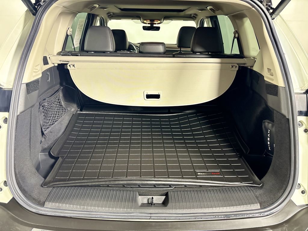 2022 Nissan Rogue SL