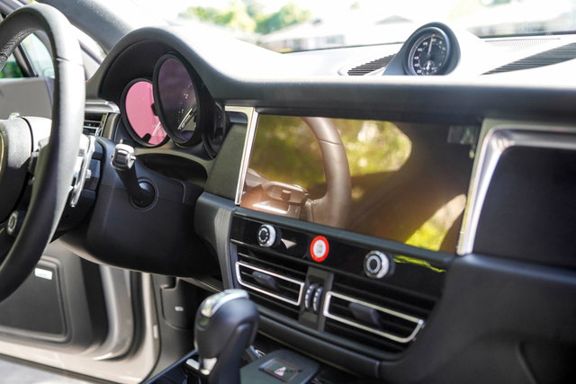 2025 Porsche Macan GTS