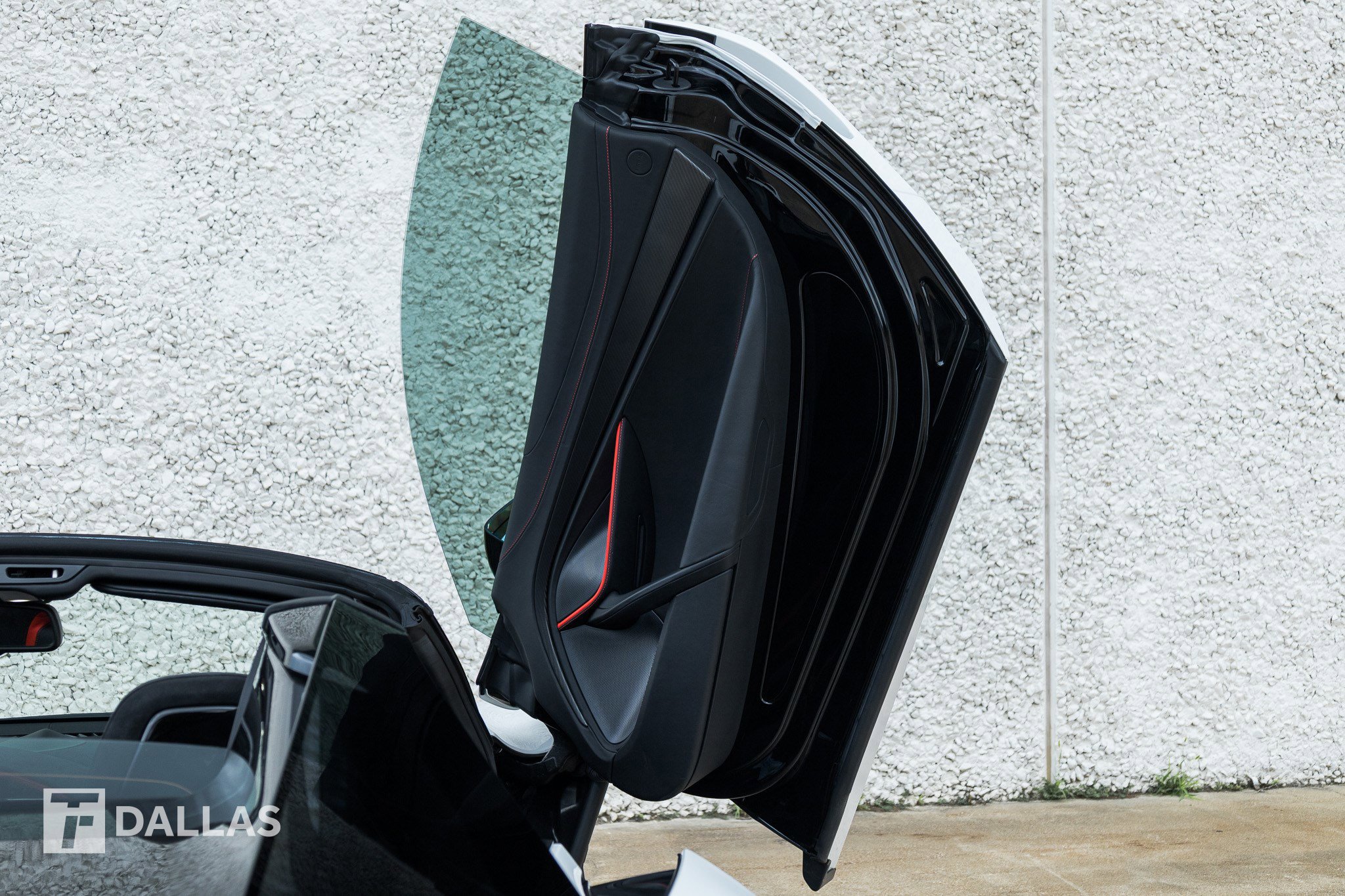 Used 2022 McLaren 720S Performance photo 33