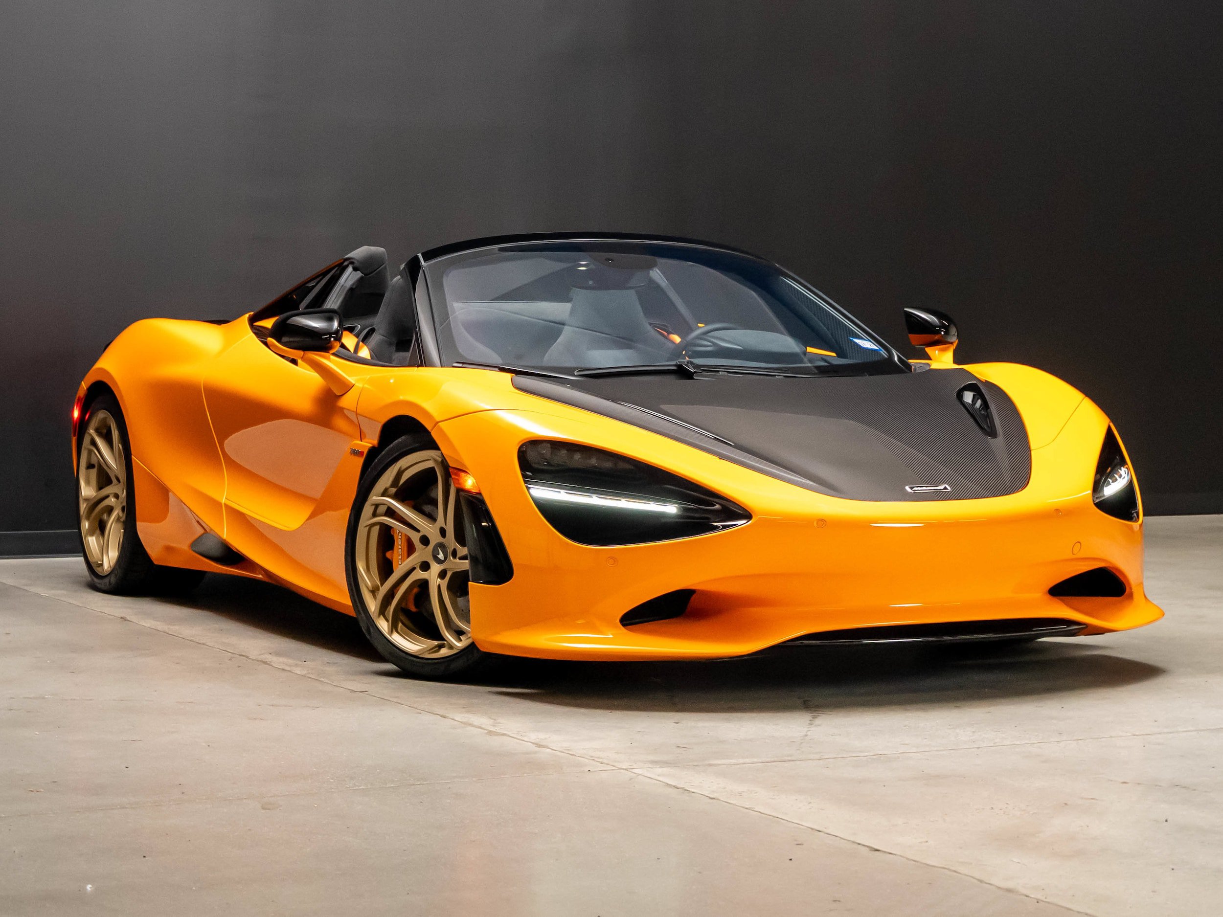 Used 2025 McLaren 750S Spider photo 9