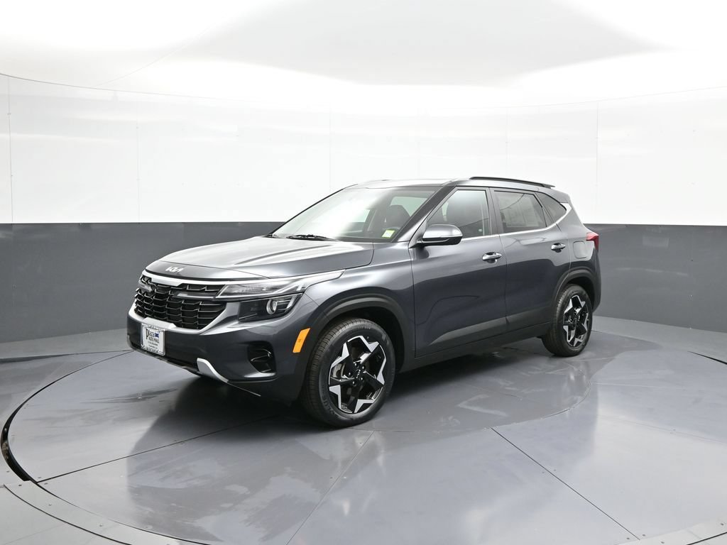 Certified 2024 Kia Seltos EX