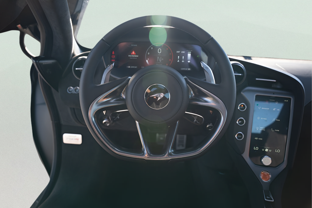New 2026 McLaren 750S photo 40