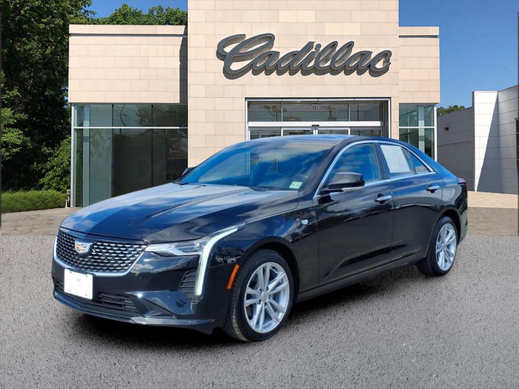 2023 Cadillac CT4 Luxury