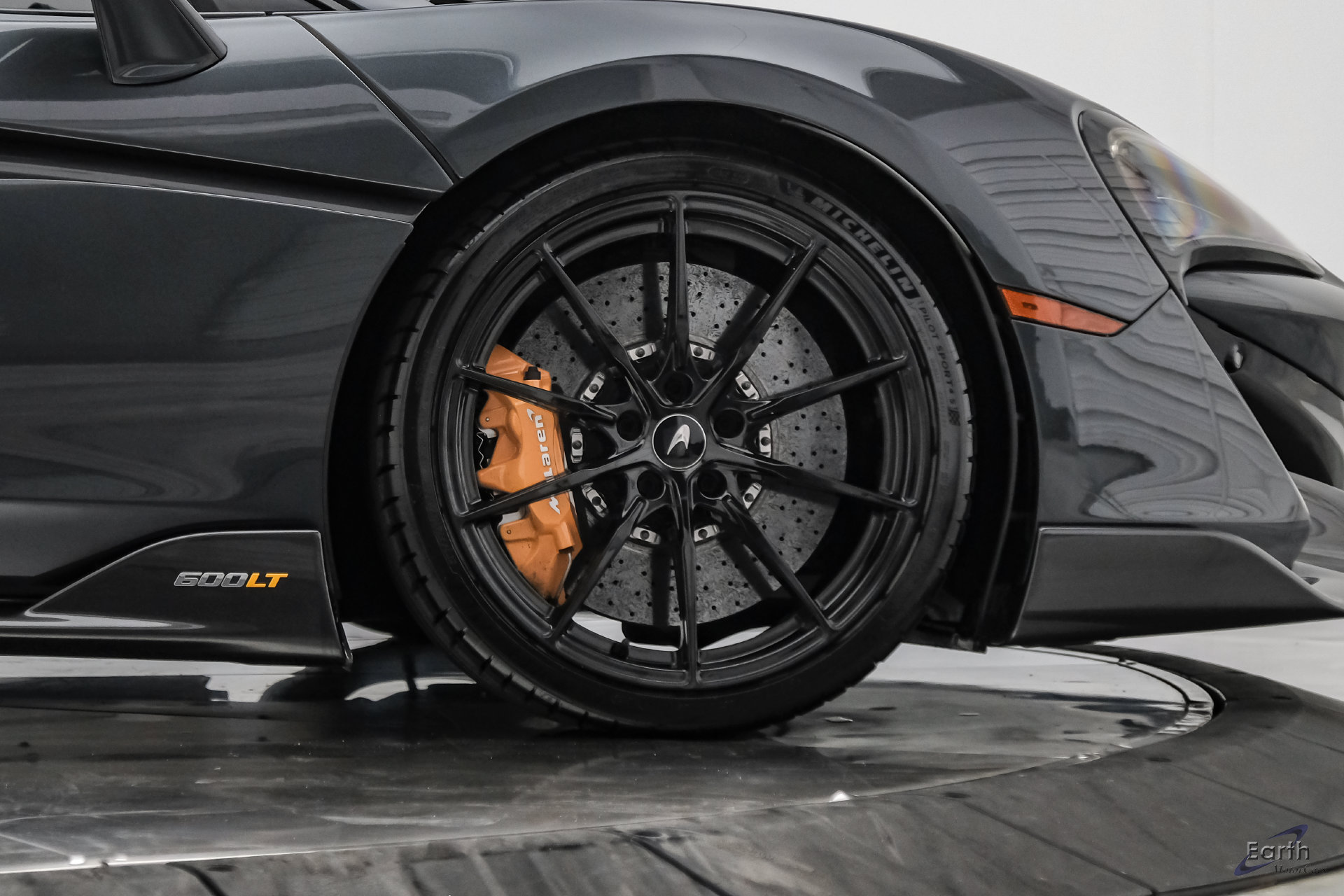 Used 2019 McLaren 600LT photo 97