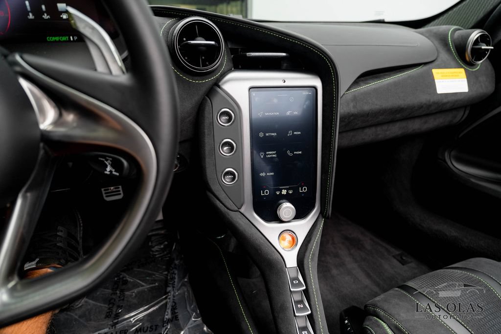 Used 2026 McLaren 750S Spider photo 59