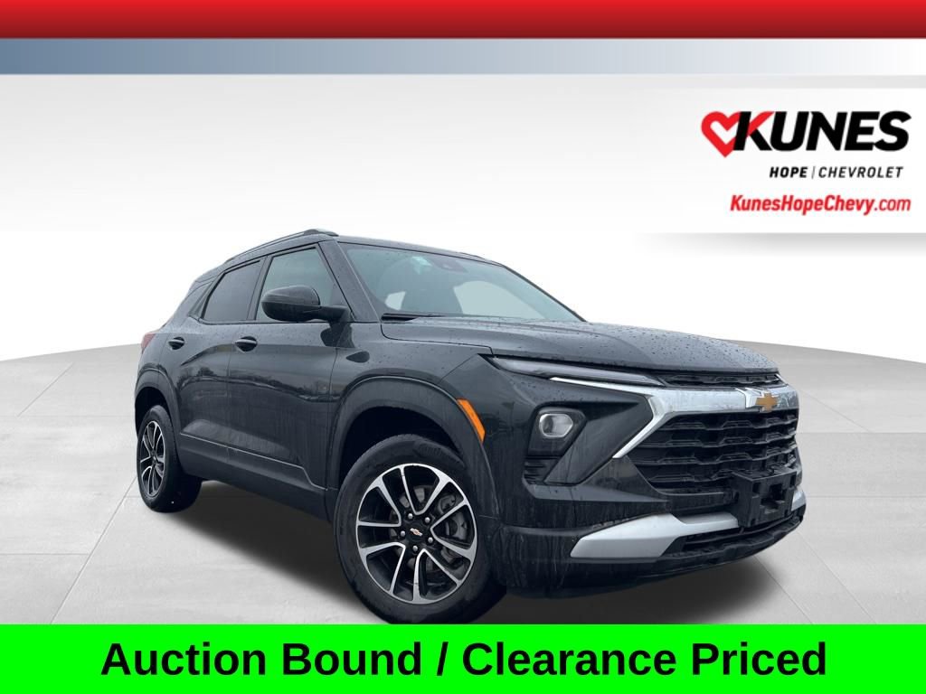 Used 2025 Chevrolet TrailBlazer LT w/ Driver Confidence Package