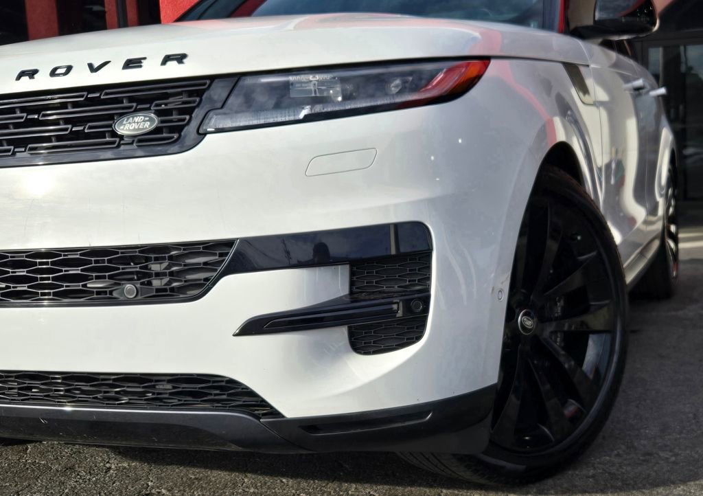 2023 Land Rover Range Rover Sport SE