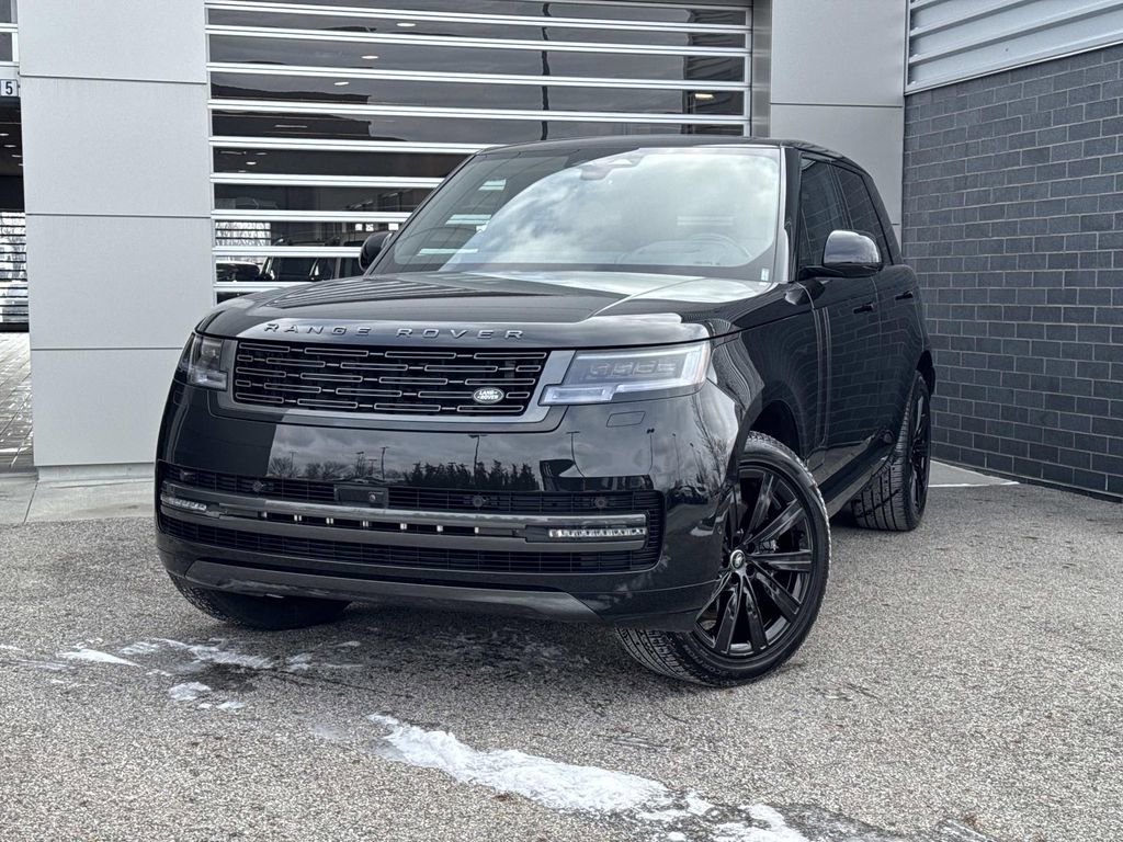 2025 Land Rover Range Rover SE