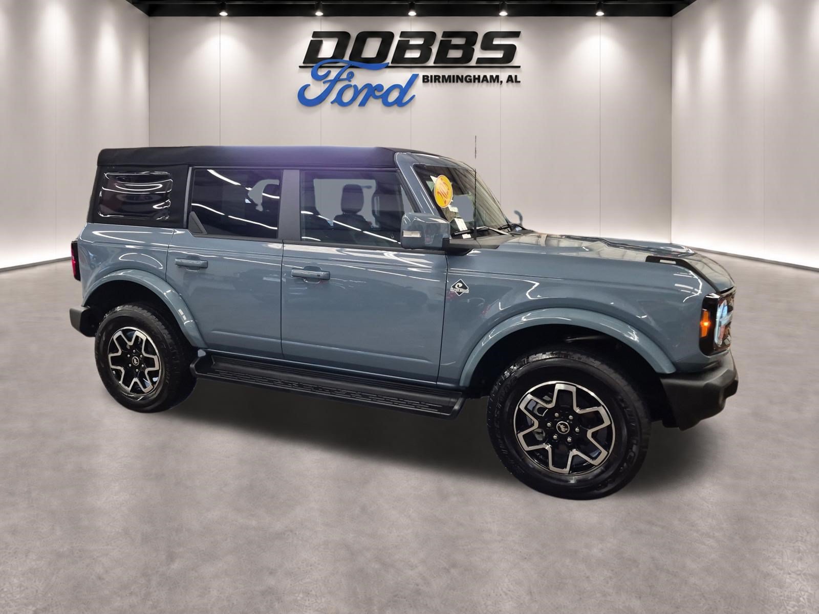 Certified 2025 Ford Bronco Outer Banks