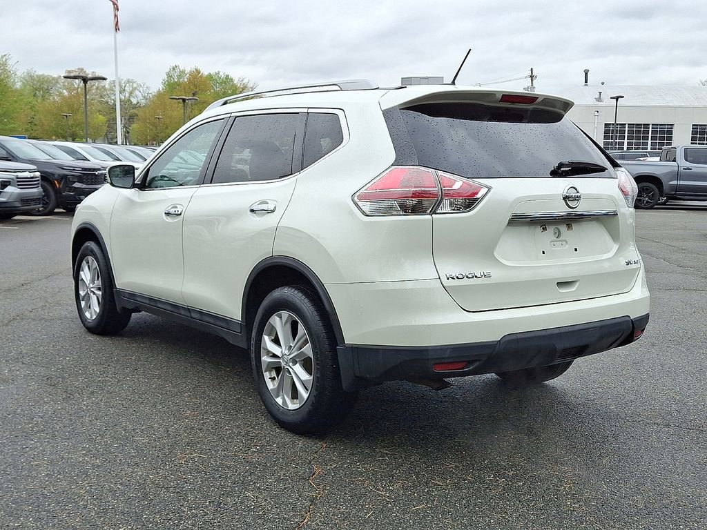 2016 Nissan Rogue SV