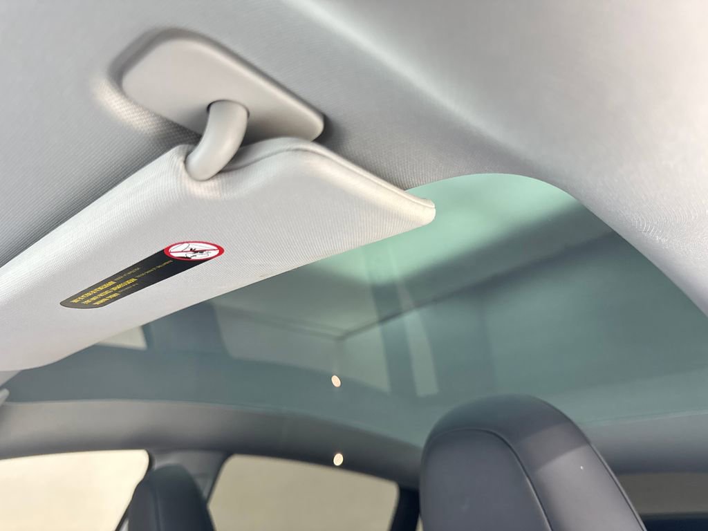 2024 Tesla Model Y Performance