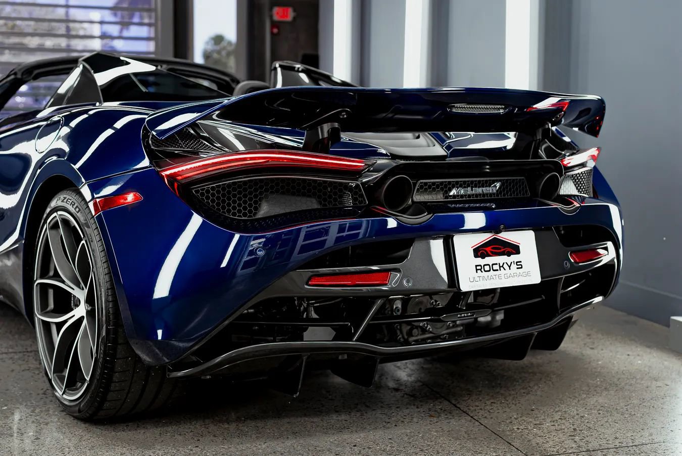 Used 2020 McLaren 720S Spider photo 16