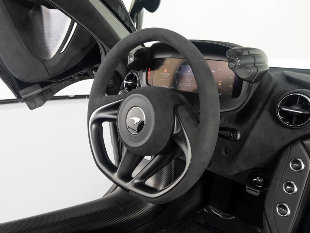 Used 2025 McLaren 750S Spider photo 31