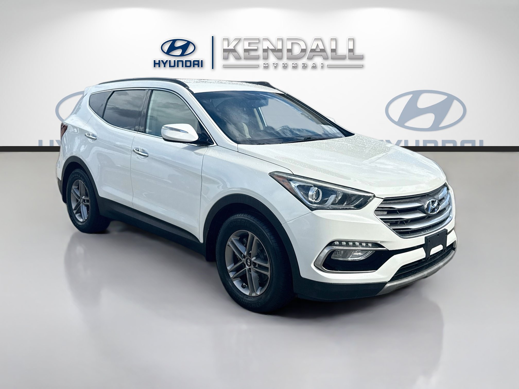 Used 2018 Hyundai Santa Fe Sport w/ 2.4L Value Package 02