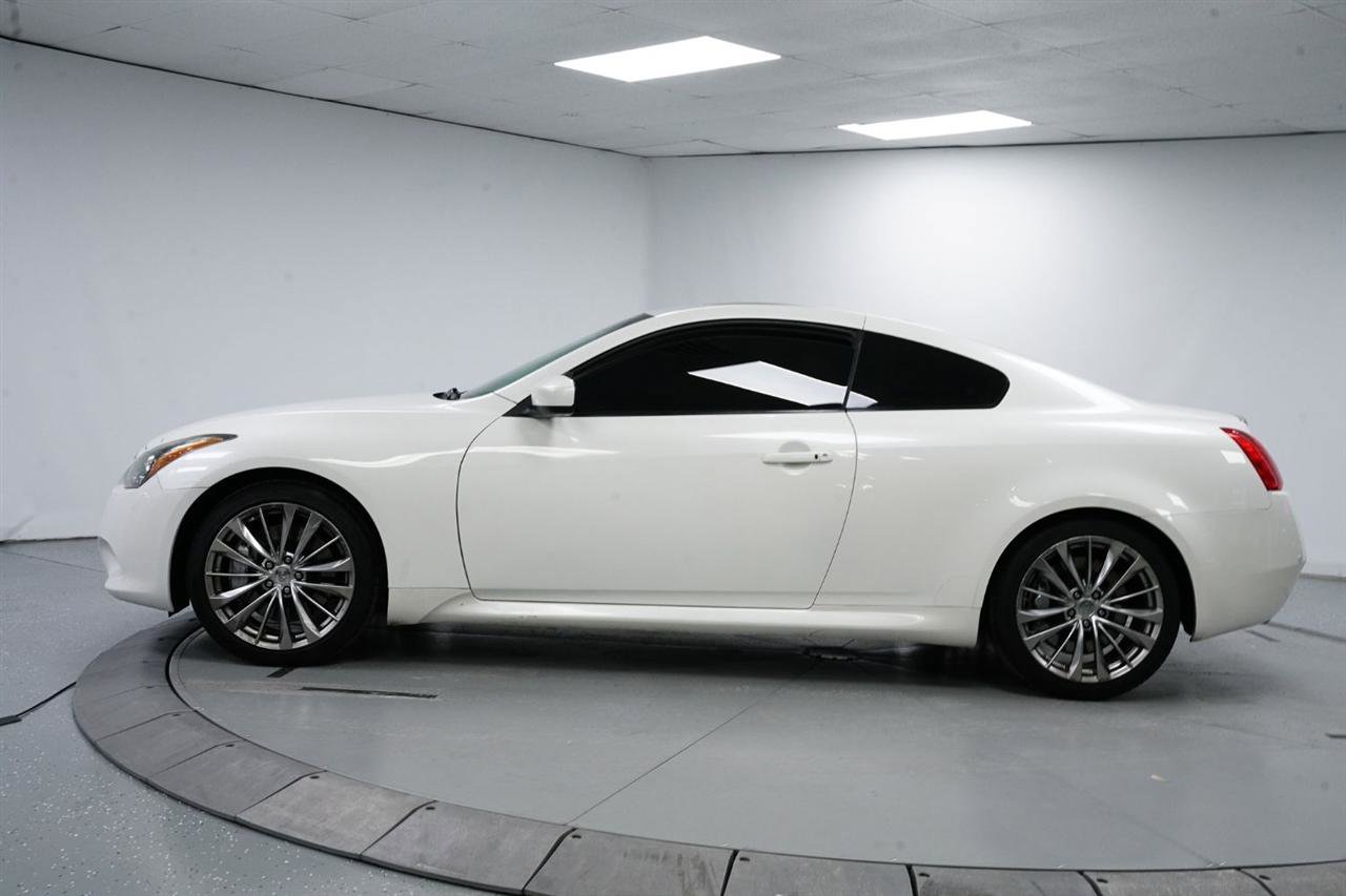 2015 INFINITI Q60 Journey