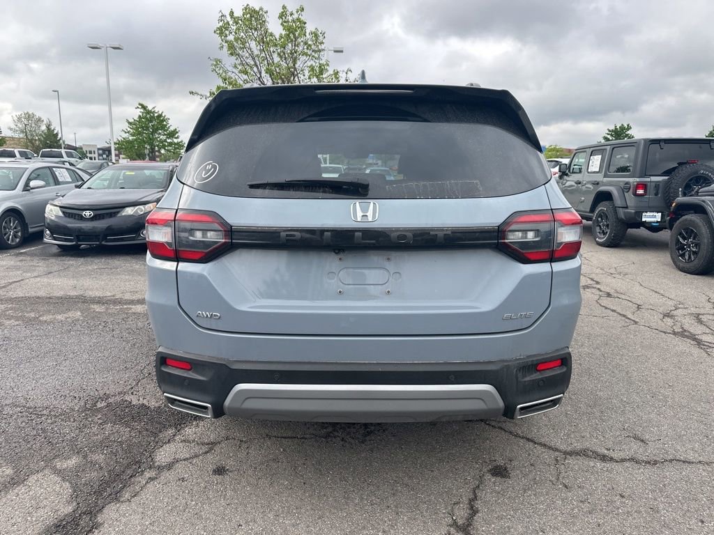 2023 Honda Pilot Elite