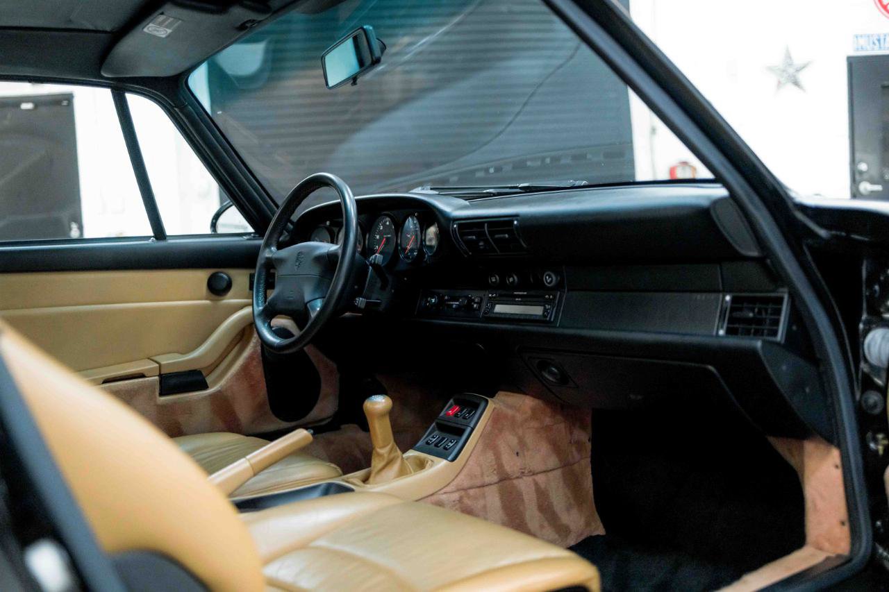 1998 Porsche 911 Carrera 4S