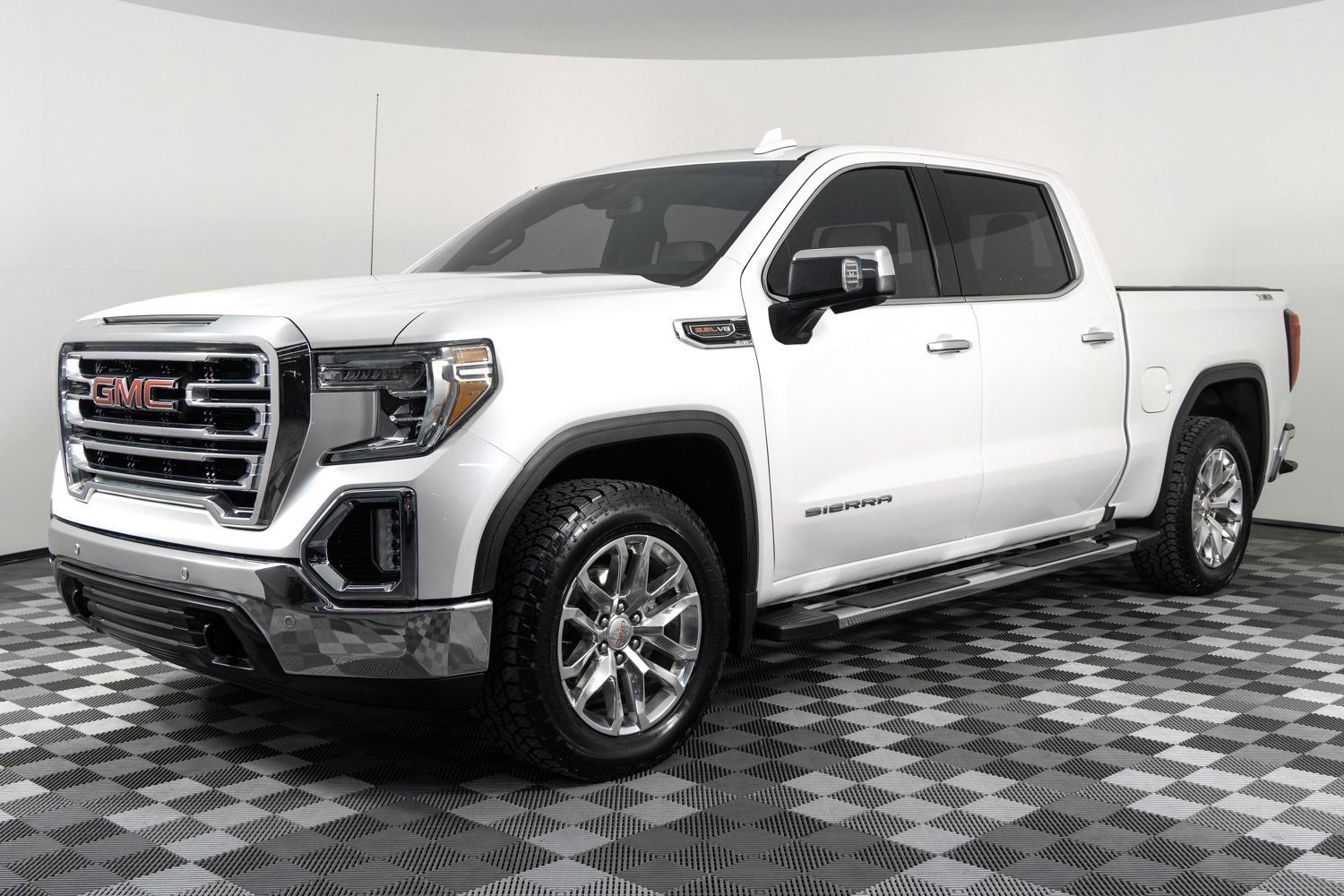 2020 GMC Sierra 1500 SLT