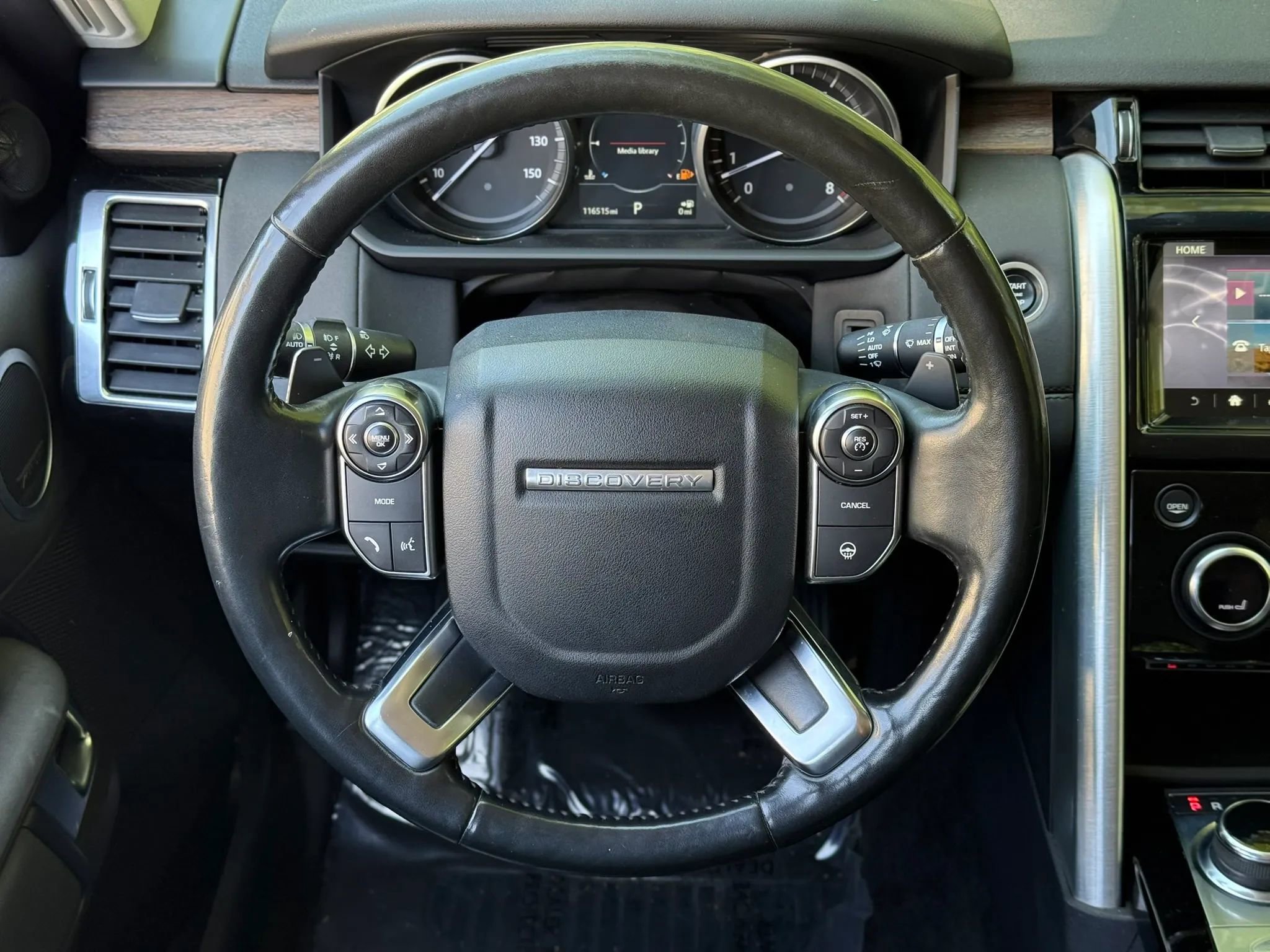 2017 Land Rover Discovery HSE