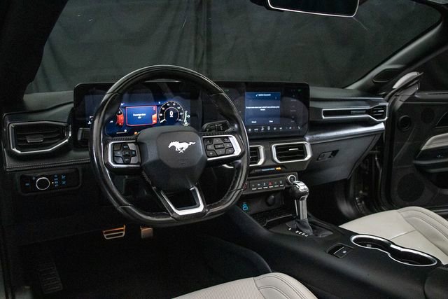 2024 Ford Mustang Premium