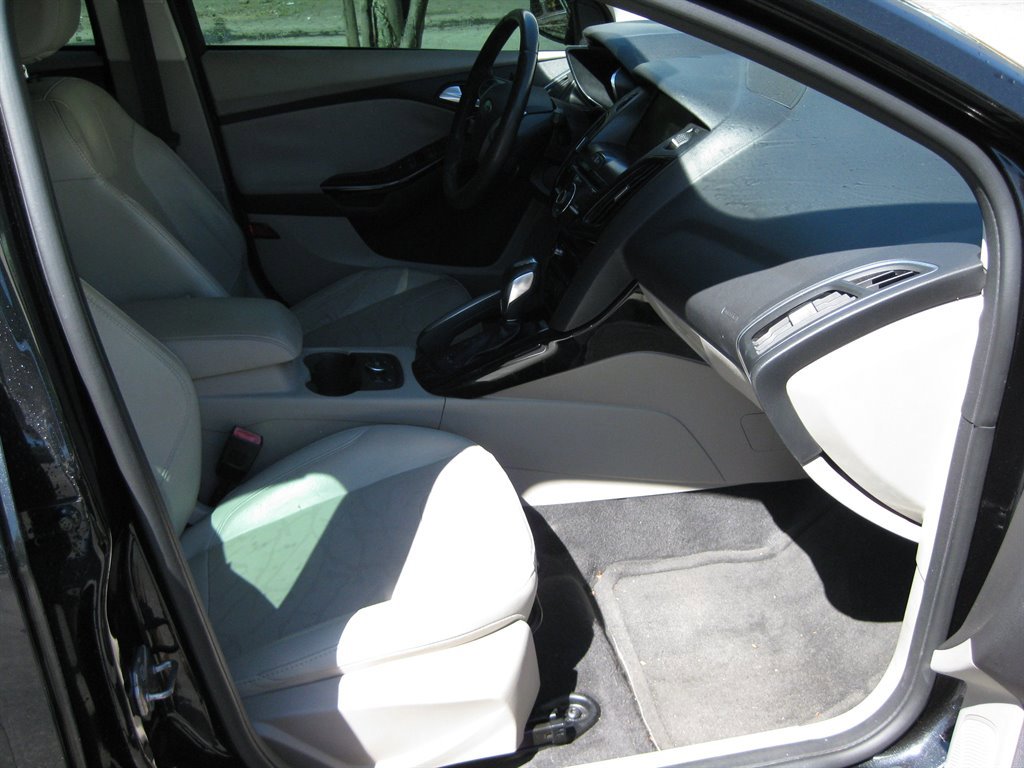 2013 Ford Focus Electric Hatchback