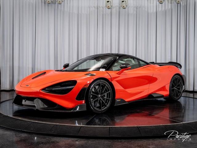 Used 2021 McLaren 765LT photo 15